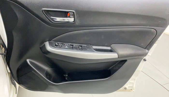 2018 Maruti Swift ZXI AMT, Petrol, Automatic, 33,100 km, Driver Side Door Panels Control