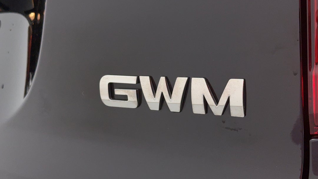 Badge (Boot Right Side)