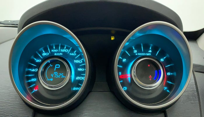 2019 Mahindra XUV500 W9 AT, Diesel, Automatic, 47,525 km, Odometer Image