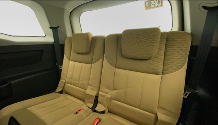 2019 Mahindra XUV500 W9 AT, Diesel, Automatic, 47,525 km, Third Seat Row ( optional )