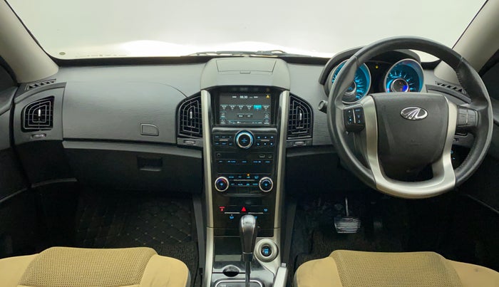 2019 Mahindra XUV500 W9 AT, Diesel, Automatic, 47,525 km, Dashboard