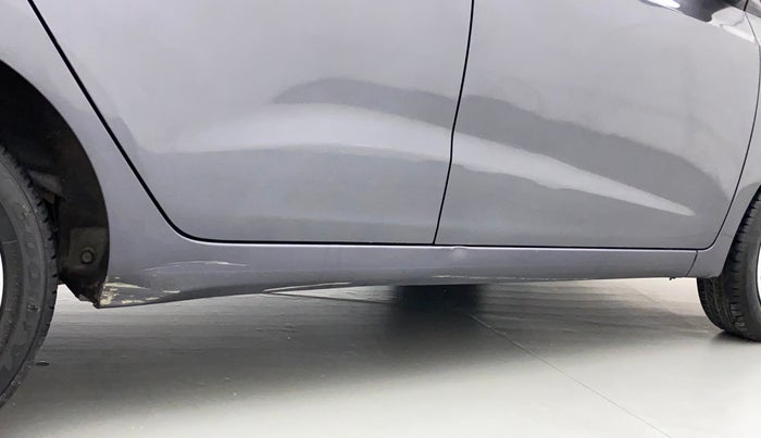 2016 Hyundai Grand i10 MAGNA AT 1.2 KAPPA VTVT, Petrol, Automatic, 36,608 km, Right running board - Minor scratches