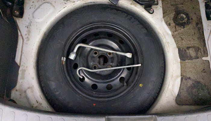 2011 Maruti Ritz VXI, Petrol, Manual, 1,08,669 km, Spare Tyre