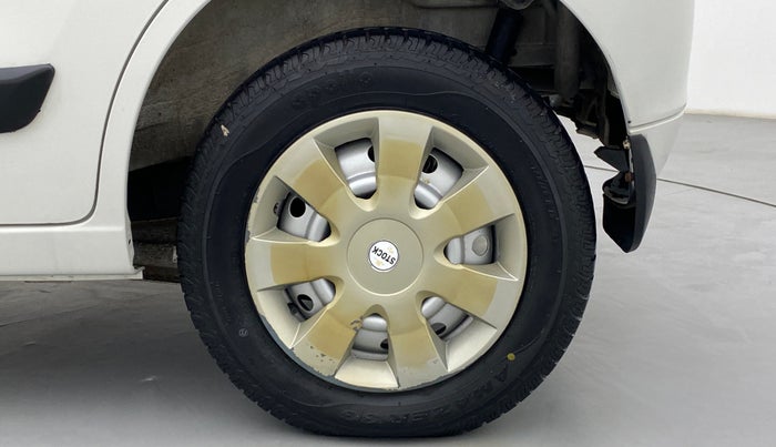 2014 Maruti Wagon R 1.0 LXI, Petrol, Manual, 17,958 km, Left Rear Wheel
