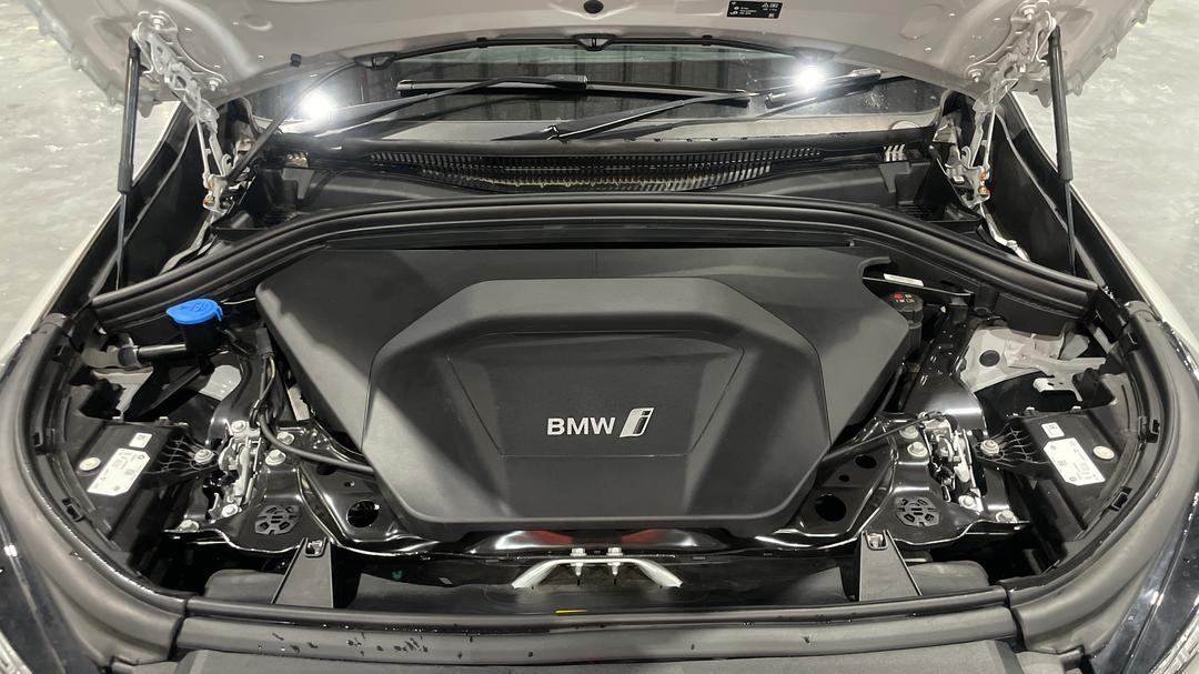 2024 BMW Ix1 Edrive20 Xline, Automatic, 21367 km, Open Bonnet (Engine)