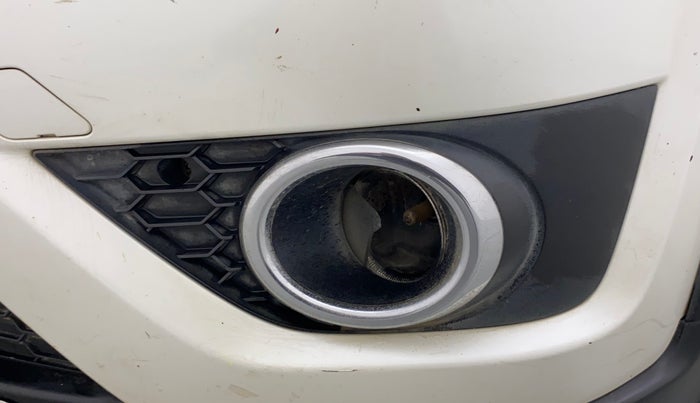 2018 Honda BR-V 1.5L I- DTEC VX, Diesel, Manual, 1,16,052 km, Left fog light - Minor damage