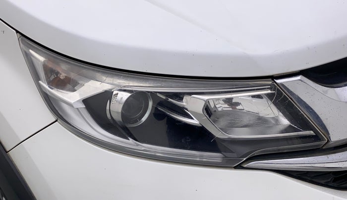 2018 Honda BR-V 1.5L I- DTEC VX, Diesel, Manual, 1,16,052 km, Right headlight - < 2 inches,no. = 2