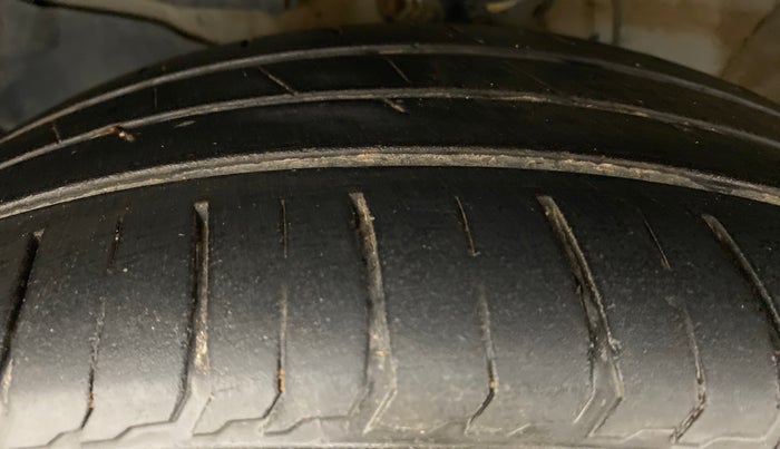 2015 Honda City SV MT PETROL, Petrol, Manual, 59,023 km, Left Front Tyre Tread