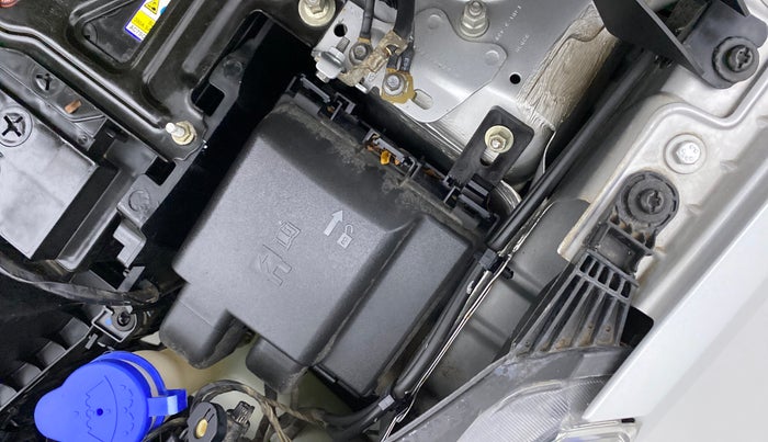 2019 Ford FREESTYLE TITANIUM + 1.2 TI-VCT, Petrol, Manual, 20,855 km, Left headlight - Clamp has minor damage