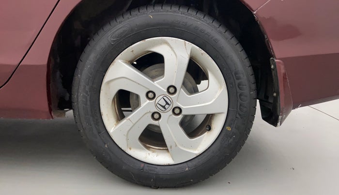 2014 Honda City V MT PETROL, CNG, Manual, 91,117 km, Left Rear Wheel