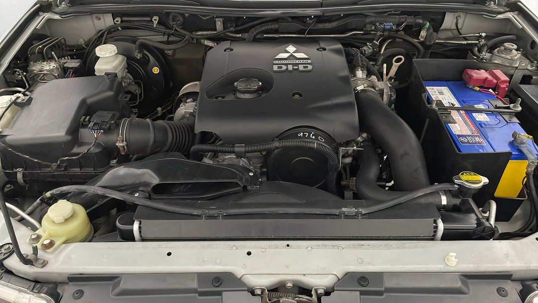 Open Bonnet (Engine)