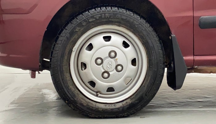 2011 Hyundai Santro Xing GL PLUS, Petrol, Manual, 1,02,743 km, Left Front Wheel