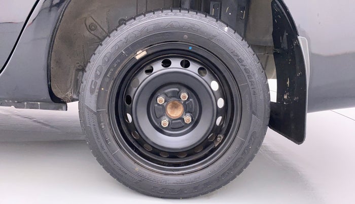 2011 Toyota Etios G, Petrol, Manual, 29,047 km, Left Rear Wheel