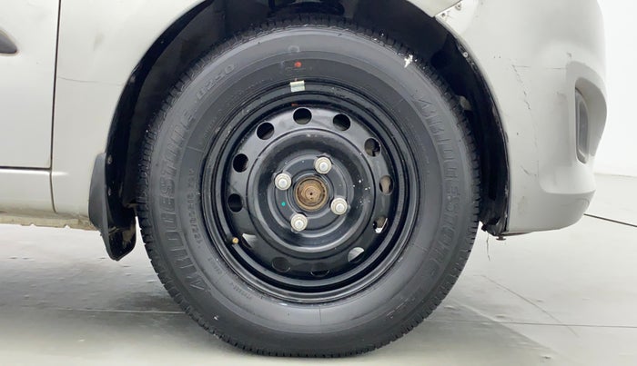 2012 Hyundai i10 MAGNA 1.2 KAPPA2, Petrol, Manual, 22,444 km, Right Front Wheel