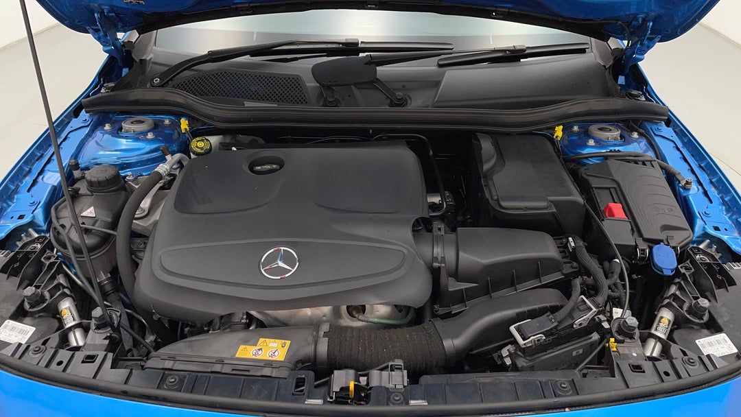 Open Bonnet (Engine)