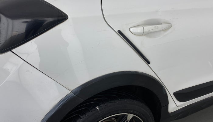 2015 Hyundai i20 Active 1.2 S, Petrol, Manual, 38,102 km, Right quarter panel - Minor scratches