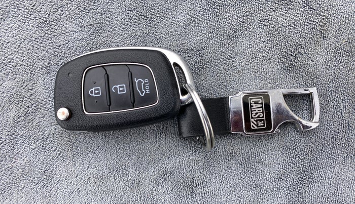 2015 Hyundai i20 Active 1.2 S, Petrol, Manual, 38,102 km, Key Close Up