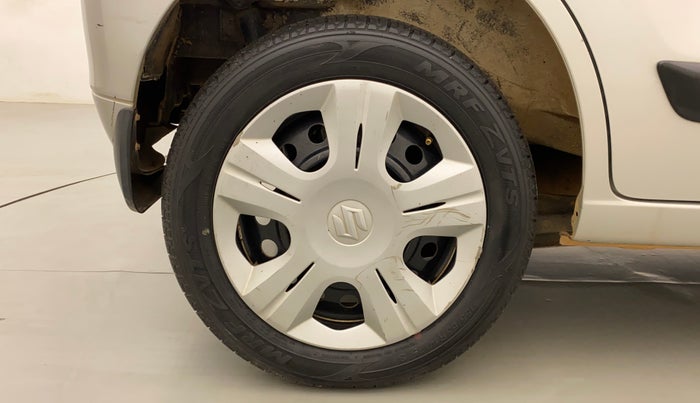 2017 Maruti Wagon R 1.0 VXI AMT, Petrol, Automatic, 24,034 km, Right Rear Wheel