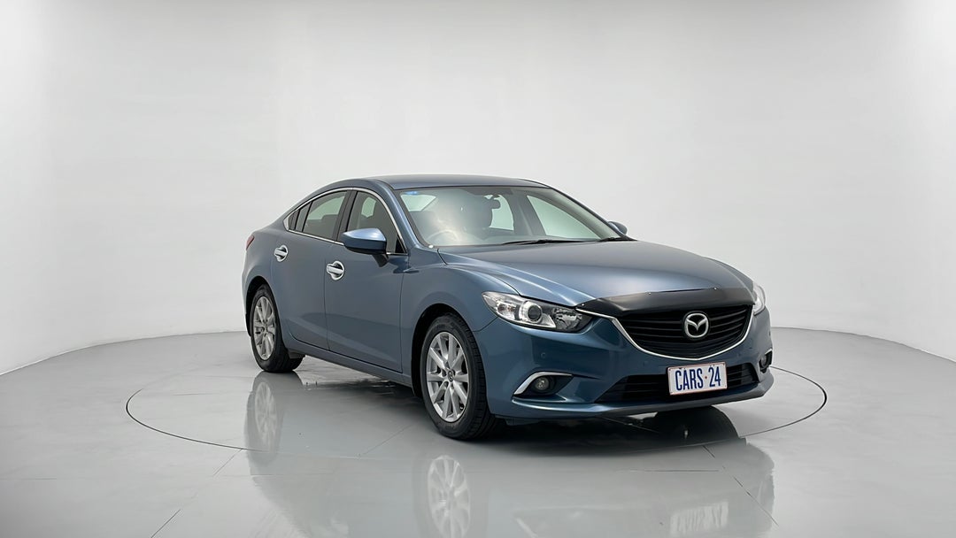 Right Front Diagonal (45- Degree) View