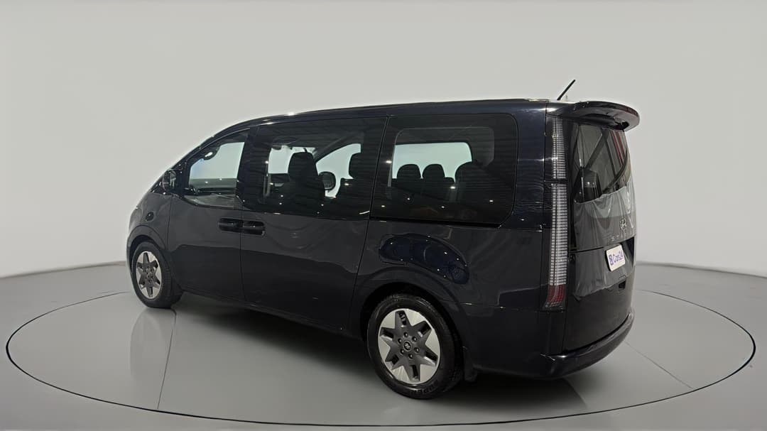 2022 Hyundai Staria Staria, Automatic, 75871 km, Left Back Diagonal (45- Degree) View