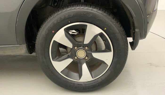 2017 Tata NEXON XZ PLUS PETROL, Petrol, Manual, 54,881 km, Left Rear Wheel