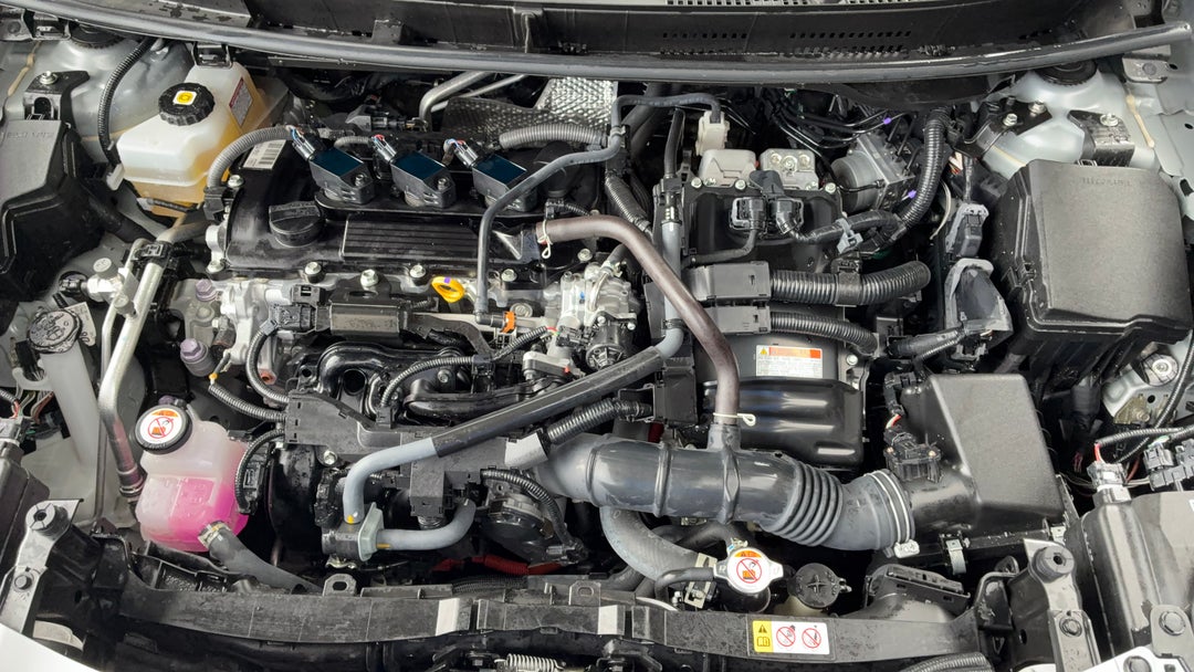 Open Bonnet (Engine)