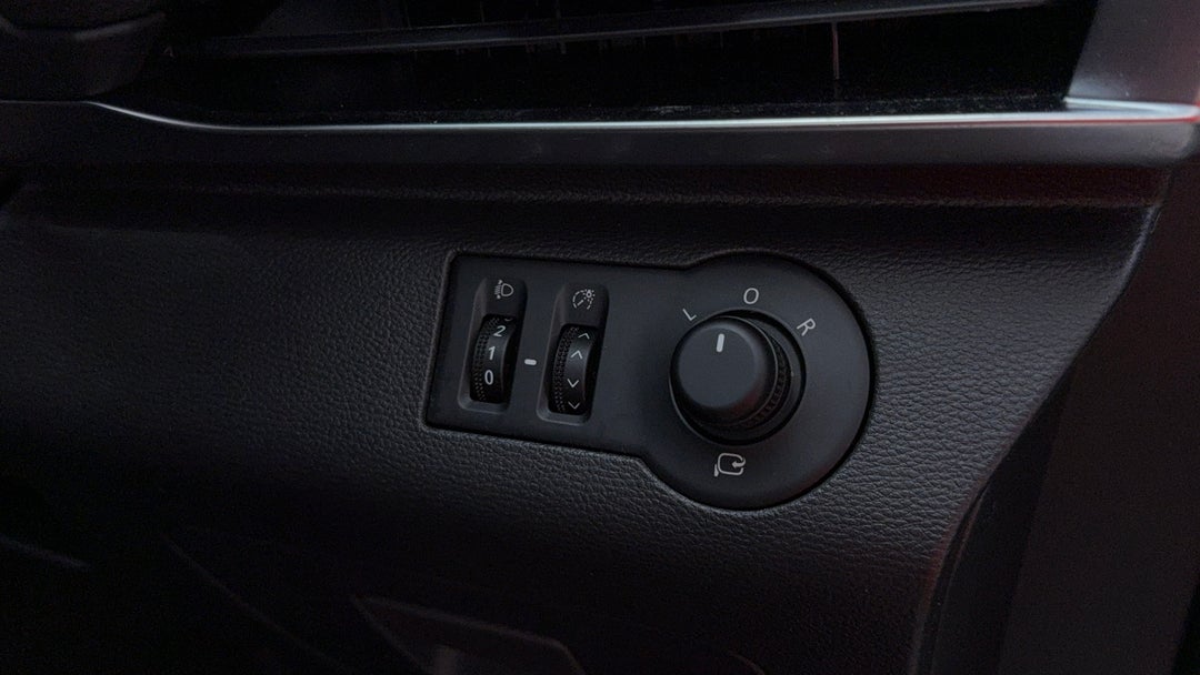 Utility Switches/Buttons