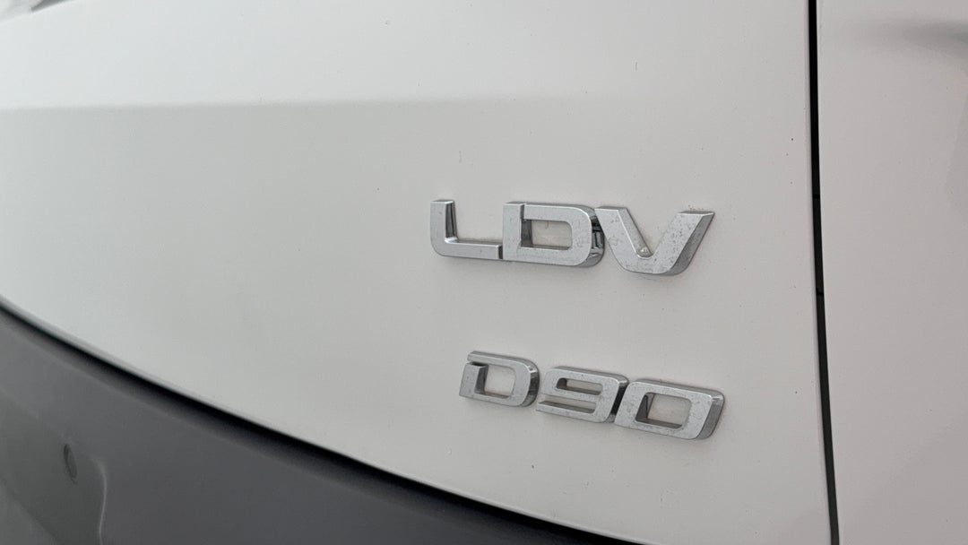 Badge (Boot Right Side)