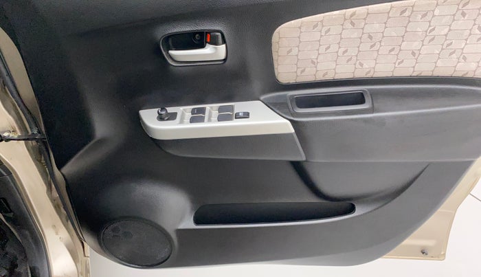 2015 Maruti Wagon R 1.0 VXI, Petrol, Manual, 22,367 km, Driver Side Door Panels Control