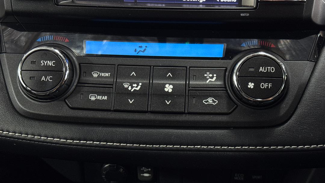 2017 Toyota RAV4 Gxl (2WD), Automatic, 139803 km, Utility Switches/Buttons
