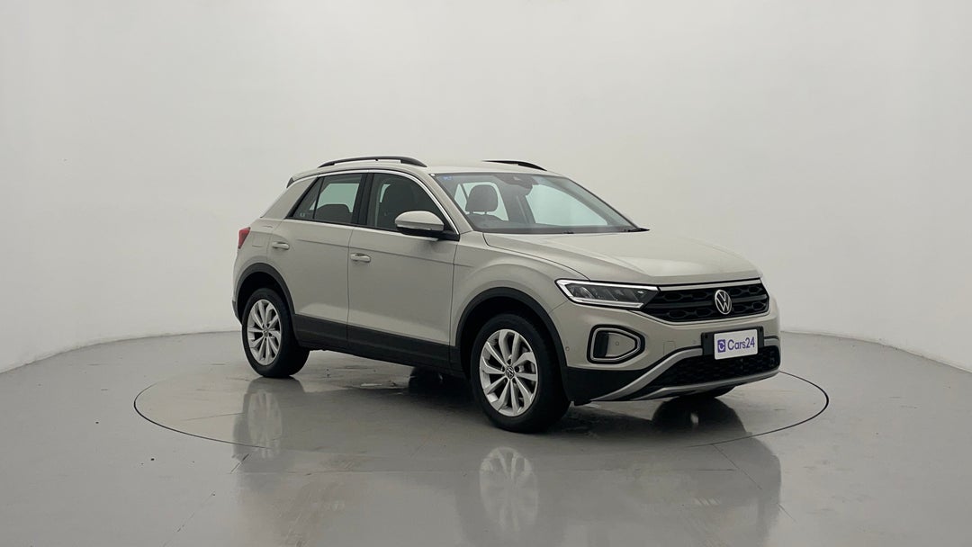 Right Front Diagonal (45- Degree) View