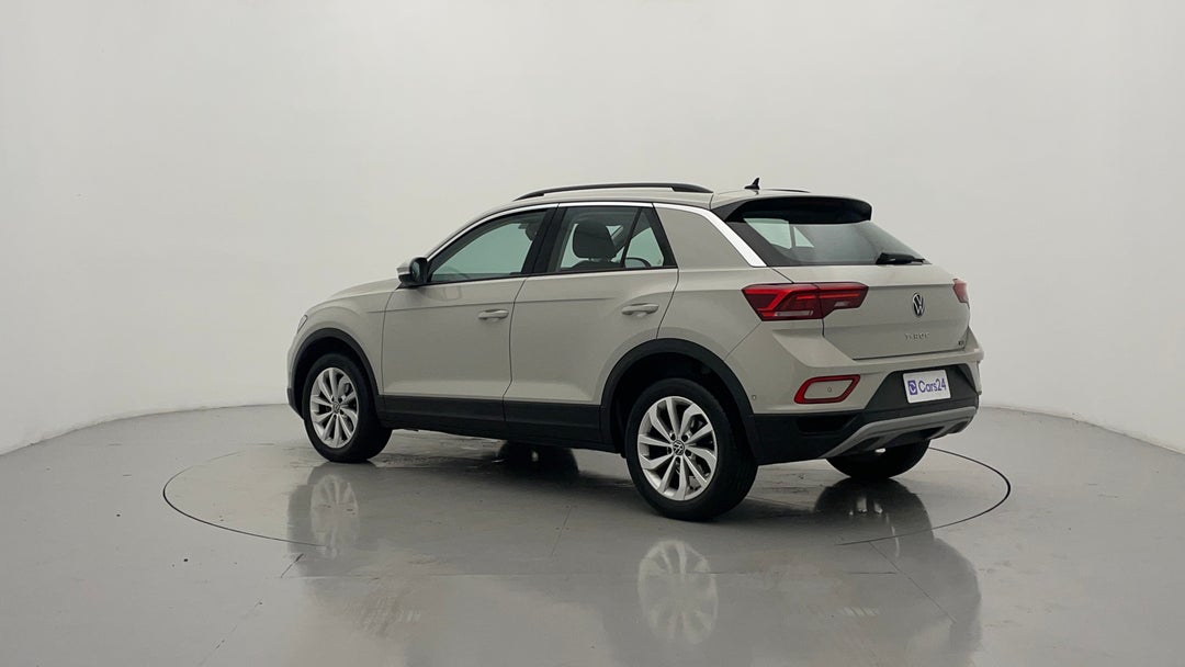 Left Back Diagonal (45- Degree) View