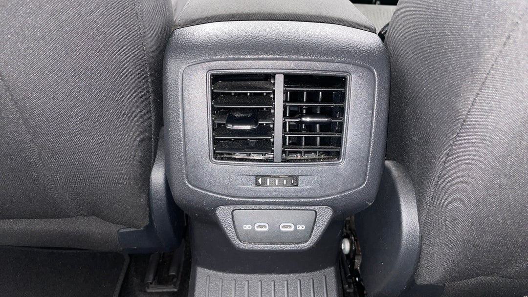 Rear A/C Vent