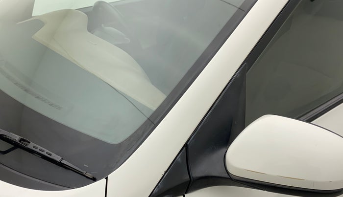 2016 Hyundai Elite i20 MAGNA 1.2, Petrol, Manual, 96,699 km, Left A pillar - Minor scratches