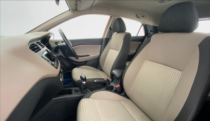2018 Hyundai Elite i20 ASTA 1.2 (O), Petrol, Manual, 39,653 km, Right Side Front Door Cabin