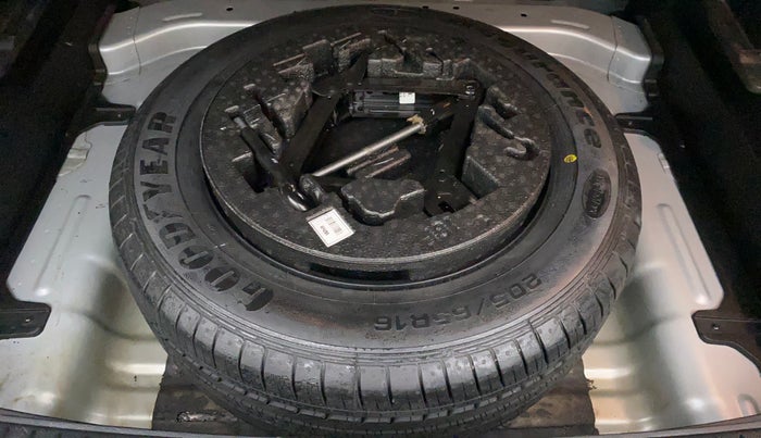 2019 Hyundai Creta SX 1.6 PETROL, Petrol, Manual, 18,871 km, Spare Tyre