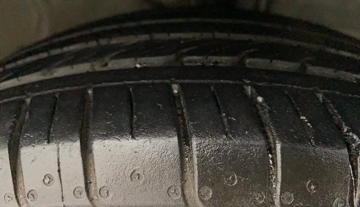 2019 Hyundai Creta SX 1.6 PETROL, Petrol, Manual, 18,871 km, Right Front Tyre Tread