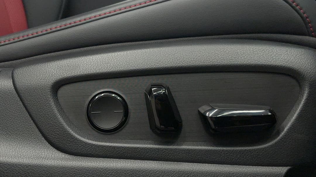 2023 Lexus Es300h F Sport (hybrid), Automatic, 9890 km, Drivers Side Adjustment Panel
