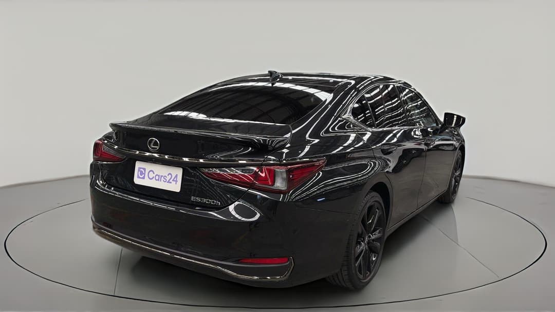 2023 Lexus Es300h F Sport (hybrid), Automatic, 9890 km, Right Back Diagonal (45- Degree) View