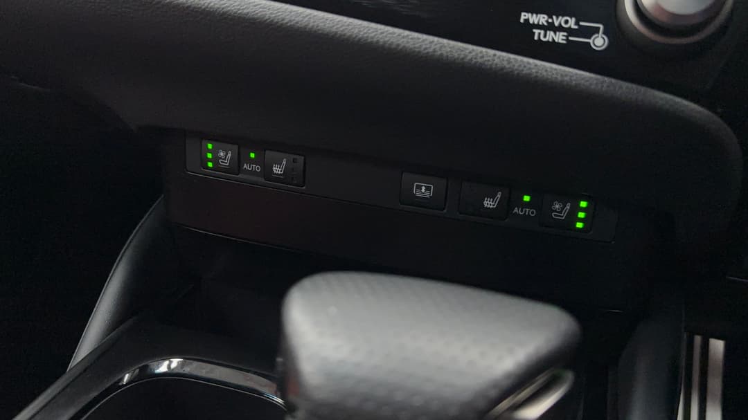2023 Lexus Es300h F Sport (hybrid), Automatic, 9890 km, Ventilated Seats