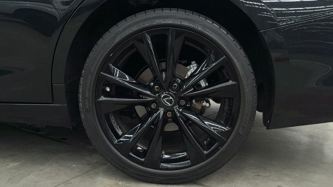 2023 Lexus Es300h F Sport (hybrid), Automatic, 9890 km, Left Rear Wheel
