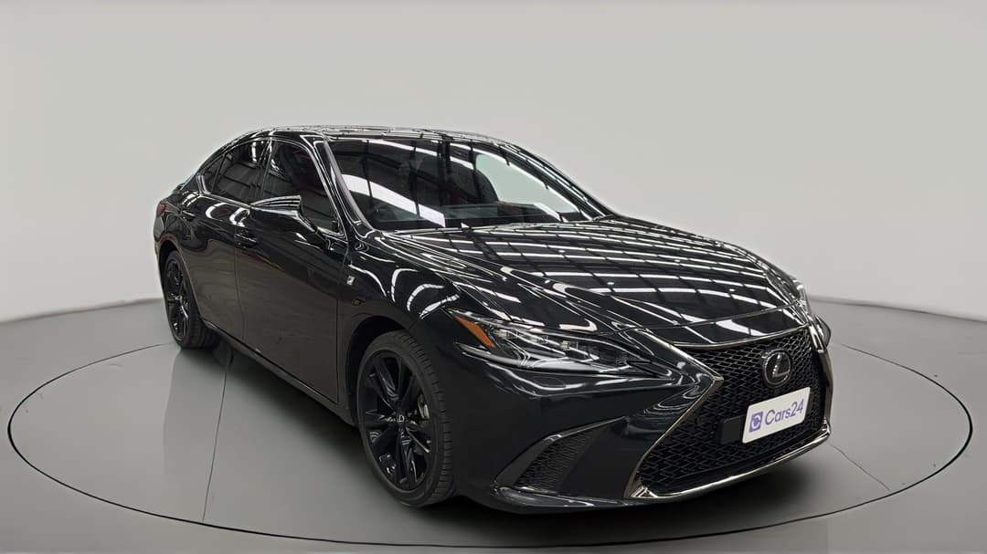 2023 Lexus Es300h F Sport (hybrid), Automatic, 9890 km, Right Front Diagonal (45- Degree) View
