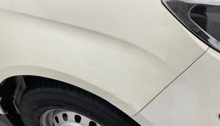 2019 Mahindra MARAZZO M2 8 STR, Diesel, Manual, 59,515 km, Right fender - Minor scratches
