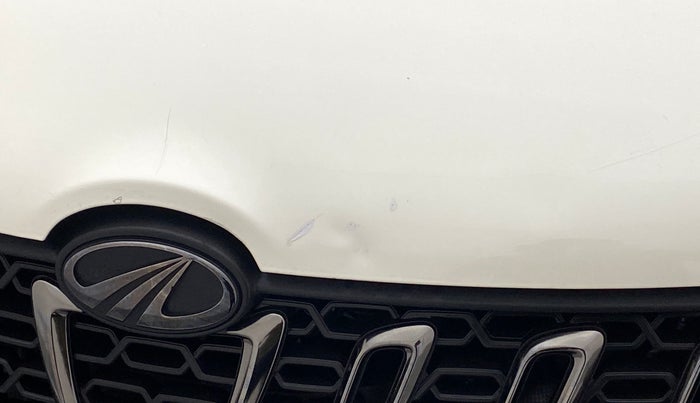 2019 Mahindra MARAZZO M2 8 STR, Diesel, Manual, 59,515 km, Bonnet (hood) - Slightly dented