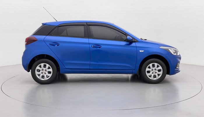 2019 Hyundai Elite i20 1.2 MAGNA PLUS VTVT, Petrol, Manual, 15,401 km, Right Side View