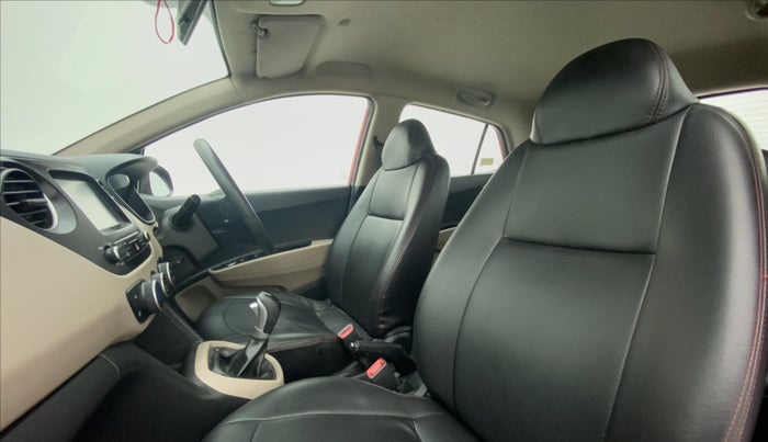 2017 Hyundai Grand i10 SPORTZ (O) AT 1.2 KAPPA VTVT, Petrol, Automatic, 40,570 km, Right Side Front Door Cabin