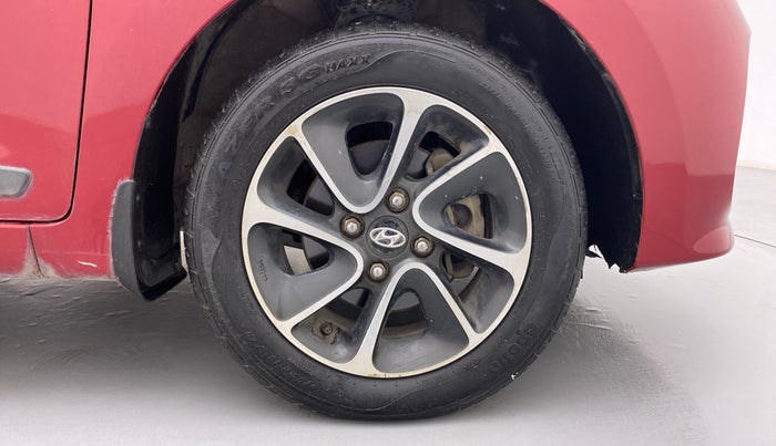 2017 Hyundai Grand i10 SPORTZ (O) AT 1.2 KAPPA VTVT, Petrol, Automatic, 40,570 km, Right Front Wheel