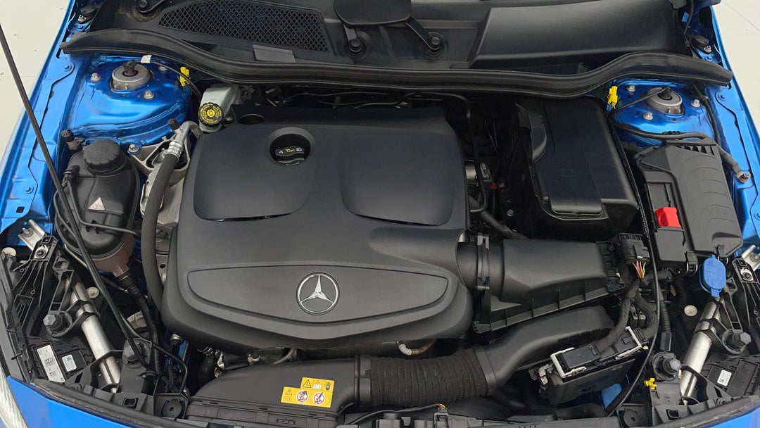 Open Bonnet (Engine)