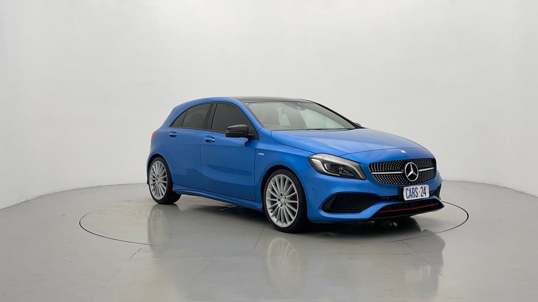 Right Front Diagonal (45- Degree) View