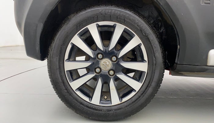 2014 Toyota Etios CROSS 1.2 G, Petrol, Manual, 48,793 km, Right Rear Wheel